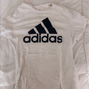 ADIDAS T-SHIRT
